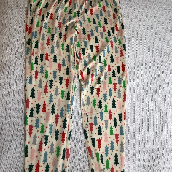 NEW Muk Luk Women’s lounger sleep pants. Cuffed Ankles .VERY SNUGGLY SOFT! - Picture 3 of 6